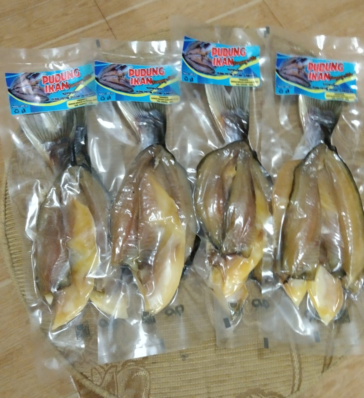 pudung-ikan-ikan-asin-patin
