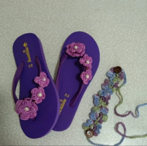 sendal-jepit-motif-rajut