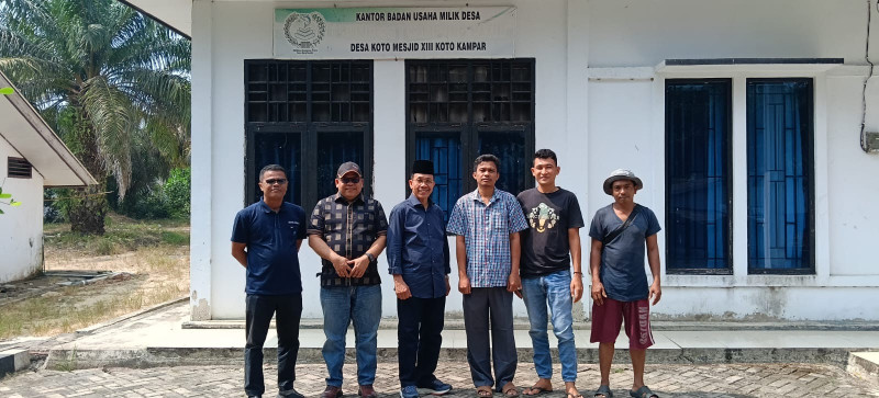 Dorong Kemajuan BUMDesa Kampung Patin, Bapak Zulher Lakukan Kunjungan Didampingi Camat XIII Koto Kampar