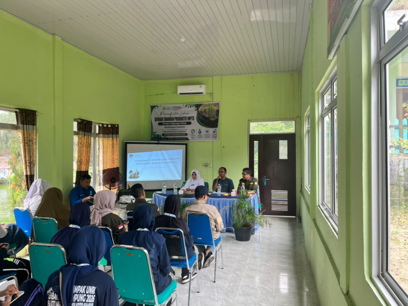 Mahasiswa S3 Ilmu Lingkungan UNRI Gelar Pengabdian Masyarakat di Desa Koto Mesjid, Dorong Optimalisasi Lahan dengan Pohon Produktif
